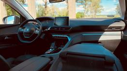 Peugeot 5008 Crossway 1.6 THP 165 KM - galeria redakcyjna - pełny panel przedni