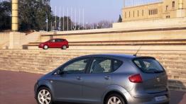 Seat Altea - lewy bok