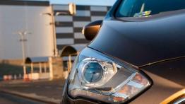 Ford Grand C-Max (2016) - galeria redakcyjna - prawy przedni reflektor - wy??czony