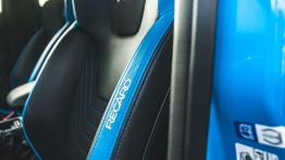 Ford Focus RS - niebieski terrorysta