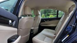 Lexus GS 350 AWD - sportowo-multimedialna elegancja