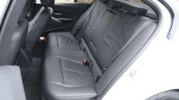 BMW 335d xDrive - utalentowana limuzyna