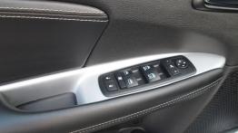 Fiat Freemont SUV 2.0 Multijet II 16v 140KM - galeria redakcyjna - sterowanie w drzwiach