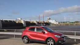 Opel Mokka - prawy bok