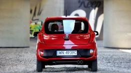 Kia Picanto 2011 - wersja 3-drzwiowa - tył - reflektory wyłączone