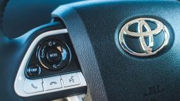 Toyota Prius IV - galeria redakcyjna - kierownica