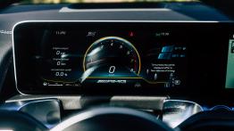 Mercedes GLB - galeria redakcyjna - inny element panelu przedniego