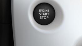 Peugeot 108 (2014) - wersja 3-drzwiowa - przycisk do uruchamiania silnika