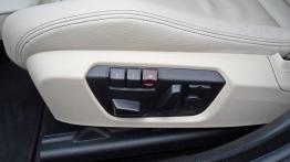 BMW Seria 3 F34 Gran Turismo 320d 184KM - galeria redakcyjna - sterowanie regulacją foteli