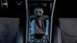Skoda Kodiaq RS - galeria redakcyjna - d?wignia zmiany biegów