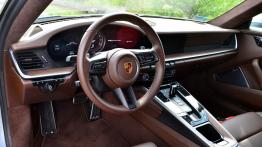 Porsche 911 Carrera 4S  3.0 450 KM - galeria redakcyjna  - widok ogólny wn?trza z przodu