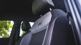 Volkswagen T-Cross 1.0 TSI 115 KM - galeria redakcyjna - widok ogólny wnętrza z przodu