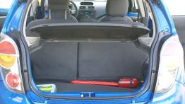 Chevrolet Spark - galeria redakcyjna - tył - bagażnik otwarty