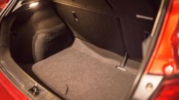 Nissan Pulsar 1.2 DIG-T 115 KM - galeria redakcyjna - bagażnik