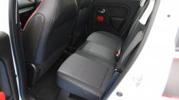 Renault Twingo III - galeria redakcyjna - tylna kanapa