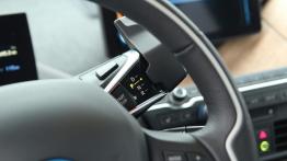 BMW i3 170KM - galeria redakcyjna - manetka zmiany biegów pod kierownicą