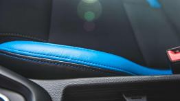 Ford Focus RS - niebieski terrorysta