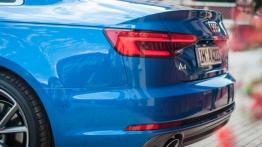 Audi A4 B9 (2016) - galeria redakcyjna - lewy tylny reflektor - wyłączony