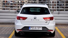 Seat Leon III Cupra ST (2015) - galeria redakcyjna - widok z tyłu