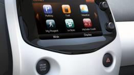 Peugeot 108 (2014) - wersja 3-drzwiowa - ekran systemu multimedialnego