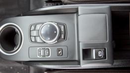 BMW i3 170KM - galeria redakcyjna - tunel środkowy między fotelami