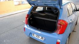Kia Picanto II Hatchback 5d - galeria redakcyjna - tył - bagażnik otwarty