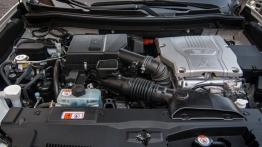 Mitsubishi Outlander PHEV Facelift (2016) - galeria redakcyjna - silnik