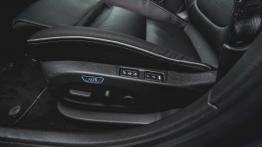 Opel Astra K - dobra, choć nie luksusowa - sterowanie regulacją foteli