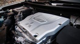 Mitsubishi Outlander PHEV Facelift (2016) - galeria redakcyjna - silnik