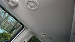 Lancia Voyager Van 3.6 V6 283KM - galeria redakcyjna - inny element wnętrza z tyłu
