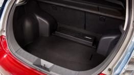 Nissan Leaf 2013 - wersja europejska - bagażnik