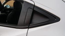 Honda HR-V 1.5 i-VTEC 130 KM - galeria redakcyjna - klamka tył