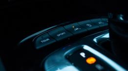 Opel Insignia Grand Tourer GSi 2.0 BiTurbo CDTI 210 KM - galeria redakcyjna - widok ogólny wnętrza z