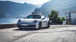 Porsche 911 (992) - galeria redakcyjna - widok z przodu