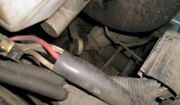 Opis techniczny Nissan Micra III