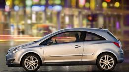 Opel Corsa IV - lewy bok
