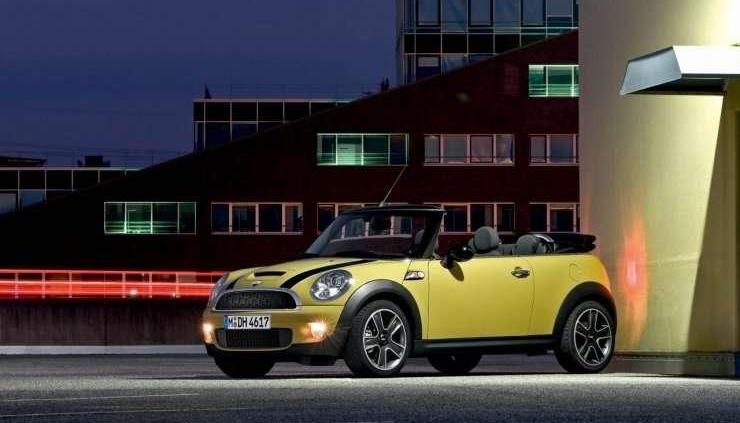 Mini Cabrio - z wiatrem we włosach