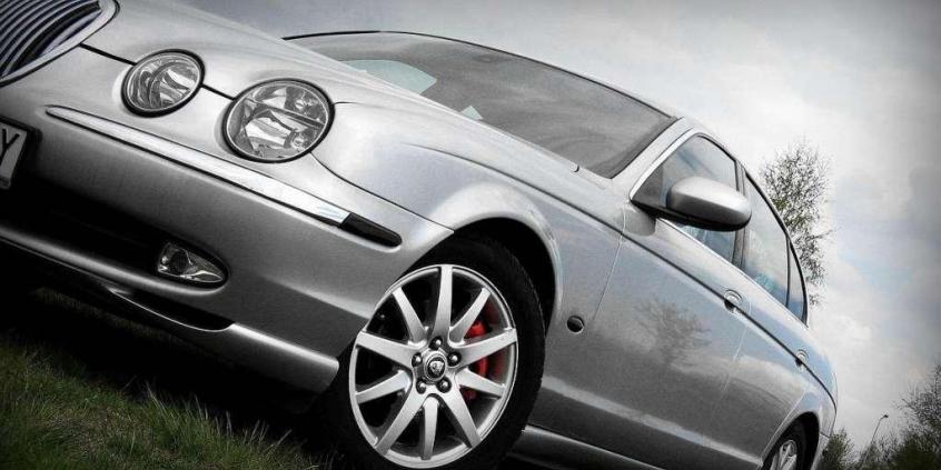 Jaguar S-Type - śmierć klasyki?