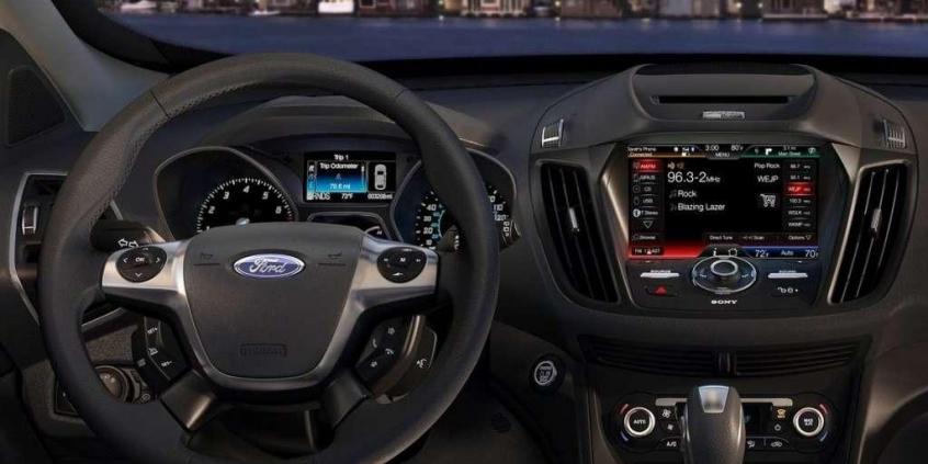 Ford Escape - Kuga druga