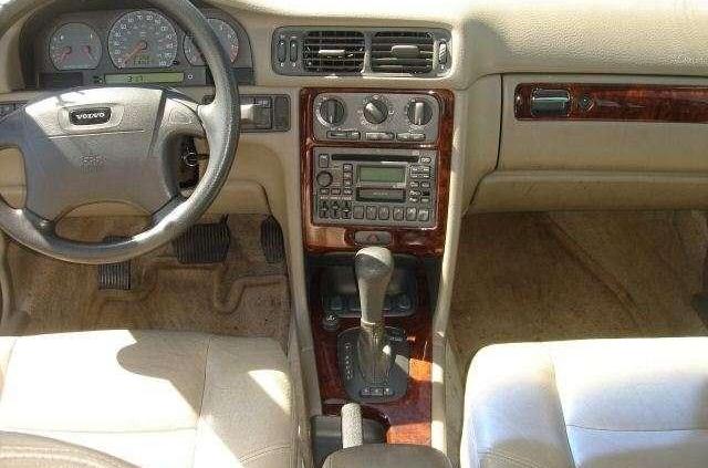 Volvo S70 - skandynawski relikt