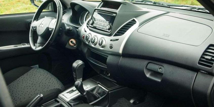 Mitsubishi L200 Double Cab 2,5 DI-D 178 KM - z bezdroży do miasta