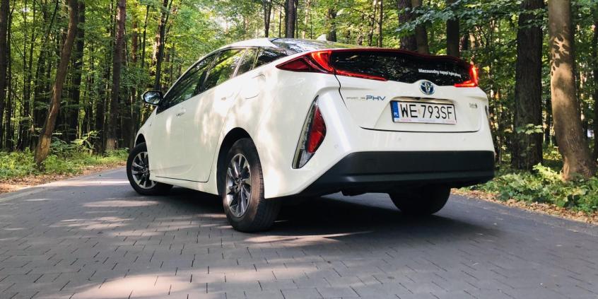 Co jest najlepsze w jeździe Priusem Plug-inem?