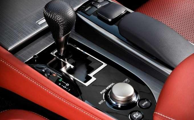 Rewolucja w ewolucji - Lexus GS