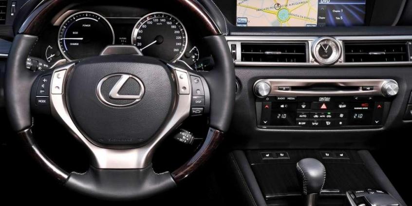 Rewolucja w ewolucji - Lexus GS