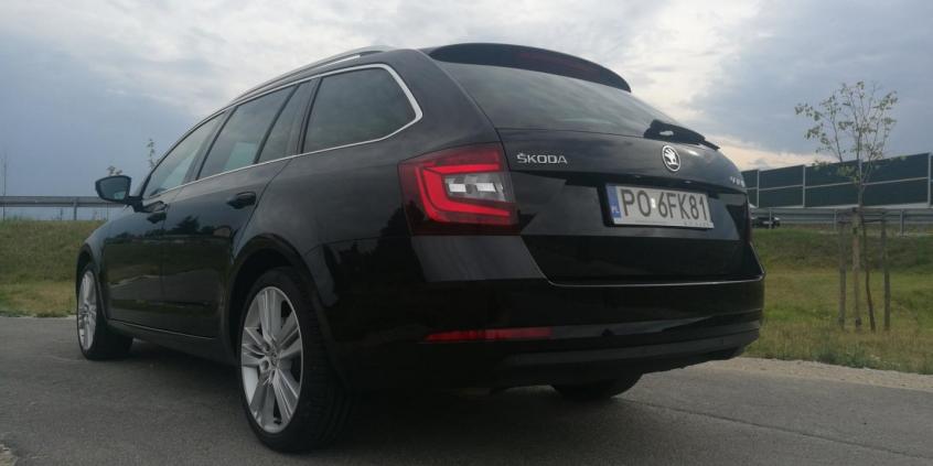 Najwyższy czas zapomnieć o panu w kapeluszu! Skoda Octavia Kombi Style