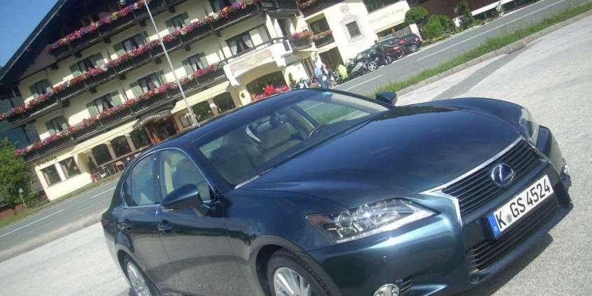 Rewolucja w ewolucji - Lexus GS