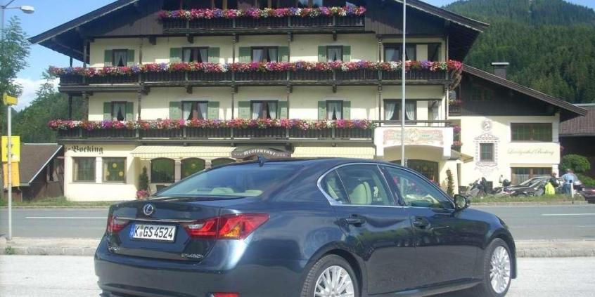 Rewolucja w ewolucji - Lexus GS