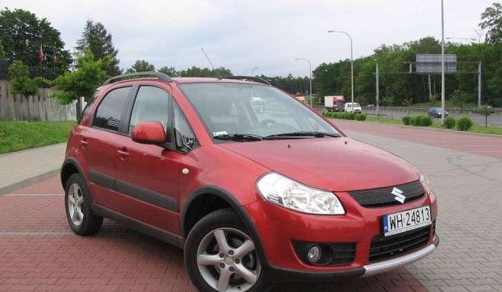 Suzuki SX4 4WD - zminiaturyzowany SUV