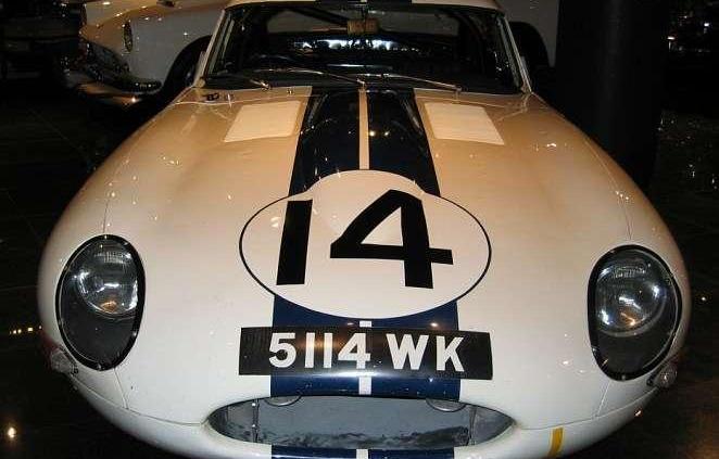 Najseksowniejszy samochód świata - Jaguar E-Type