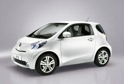 Toyota iQ